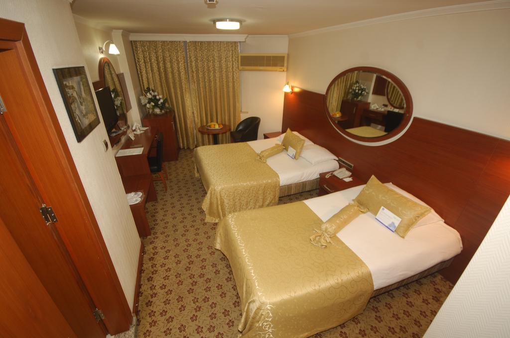 Inci Hotel Адана Екстер'єр фото